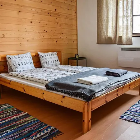 Guest house Leveleki Vendeghaz - Egeres Tanya