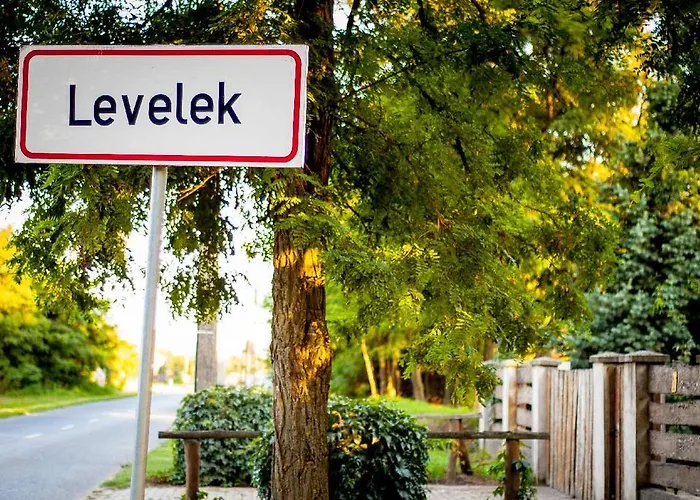 Leveleki - Egeres Tanya Levelek
